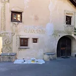 Chasa Veglia *