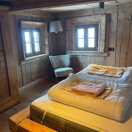 Apartment Chasa Veglia