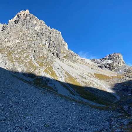 Chasa Veglia Apartment Sent