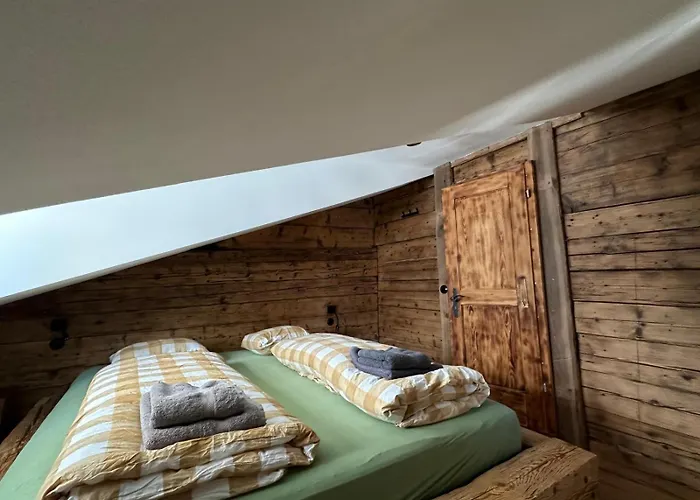 Апартаменты Chasa Veglia *