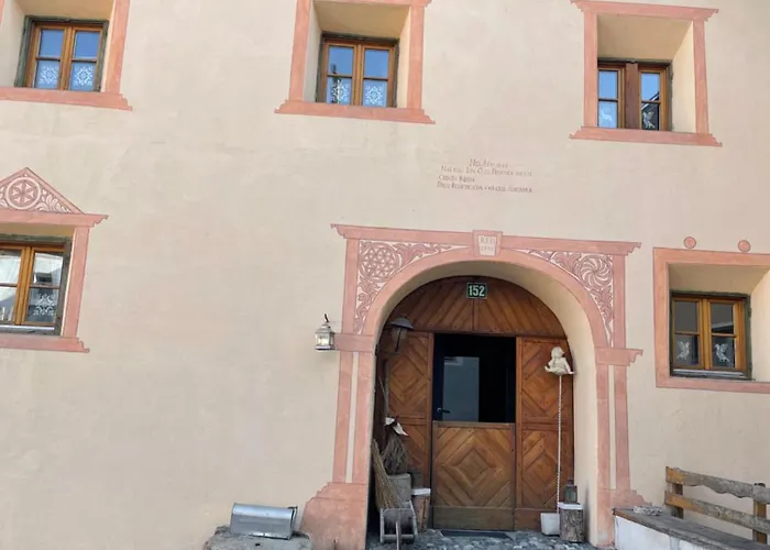 Apartment Chasa Veglia