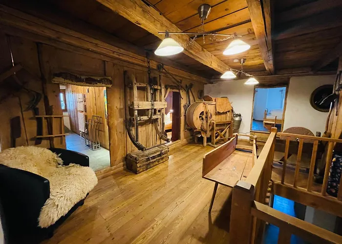 Chasa Veglia Apartment *