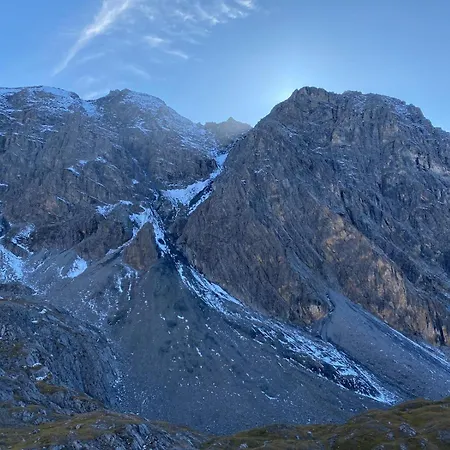 Chasa Veglia アパート *